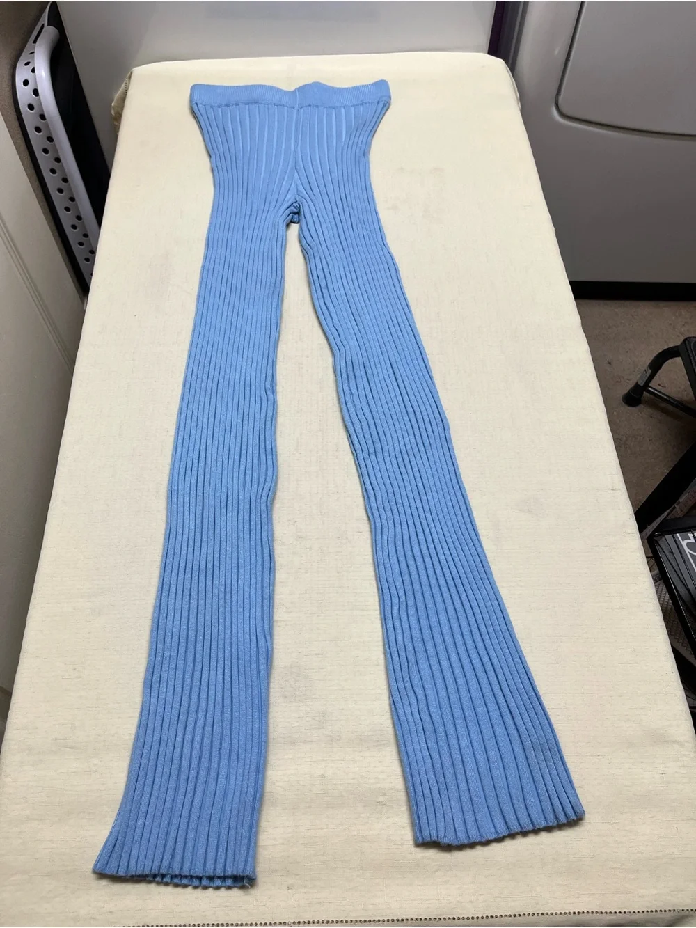 NWT White Fox Boutique M blue rib knit pants